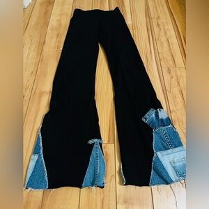 Stylish Black and Blue Women's Leggings